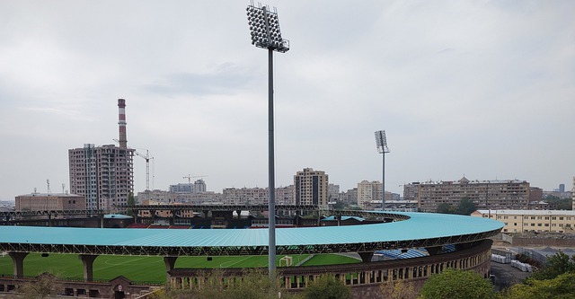 往引发广泛 往引发广泛