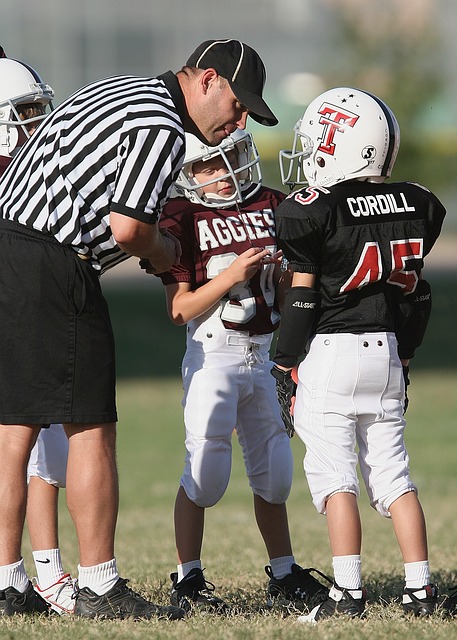 詹俊：英超争冠三强最后的7场，个人觉得哪队都不太可能全部赢球.